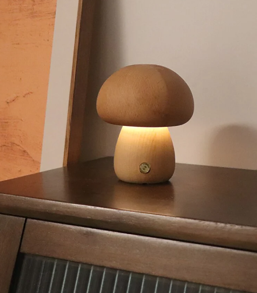 Wooden mushroom lamp
